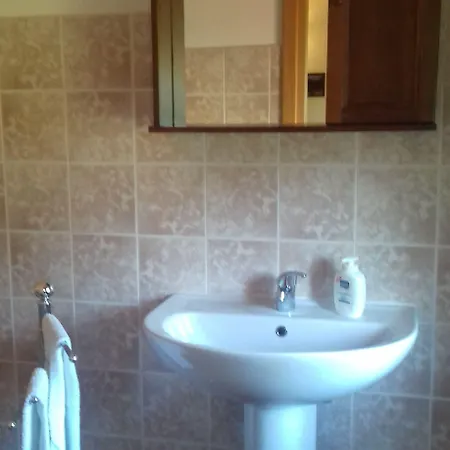 La Regina Di Adrano 3*