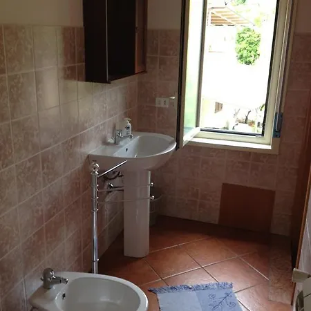 Bed & Breakfast La Regina Di Adrano 3*